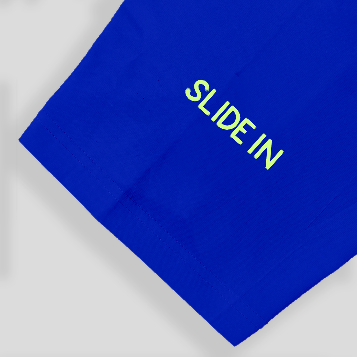 Blue oversized t-shirt with digital print slidein on the sleeve
